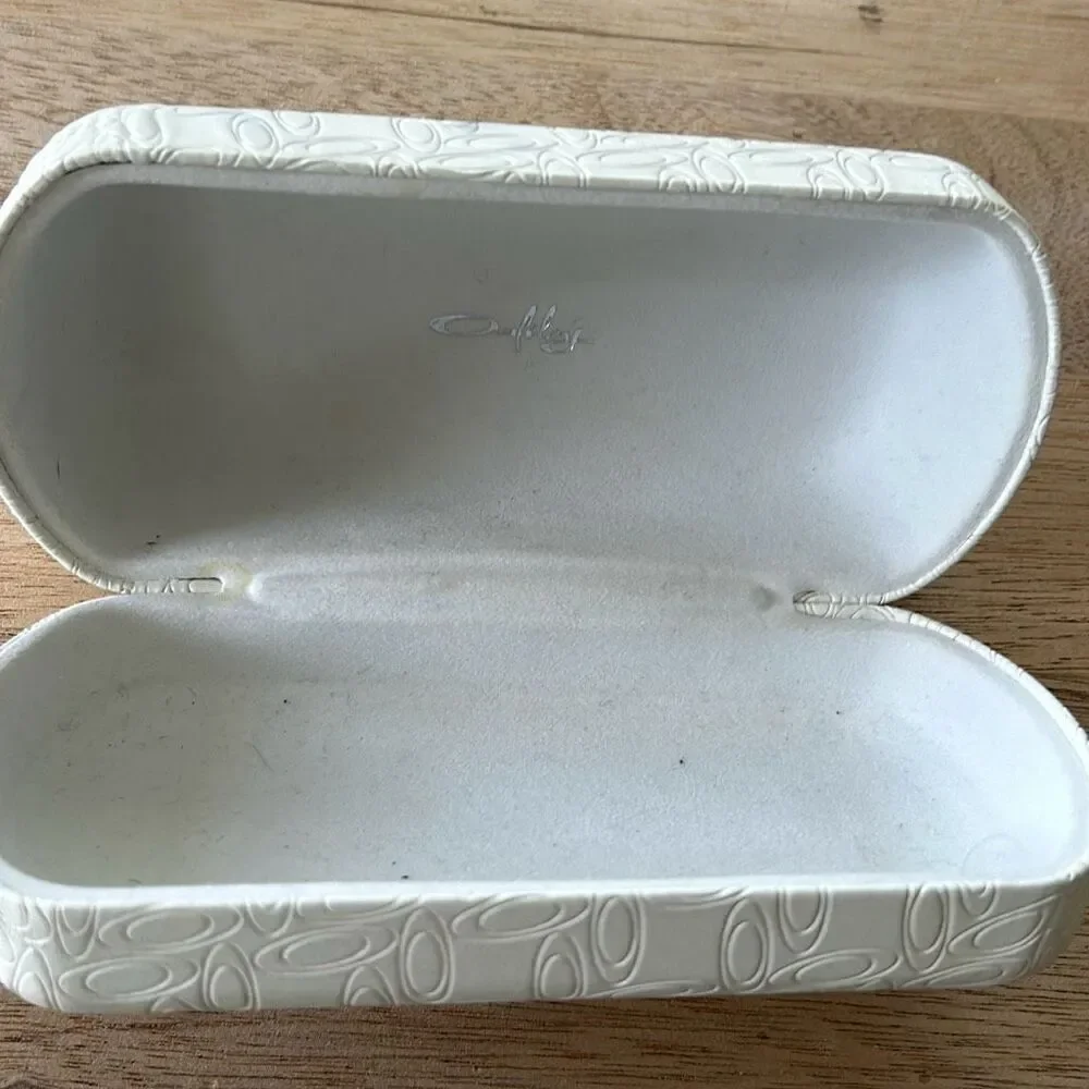 Oakley white large clamshell hard sunglass case